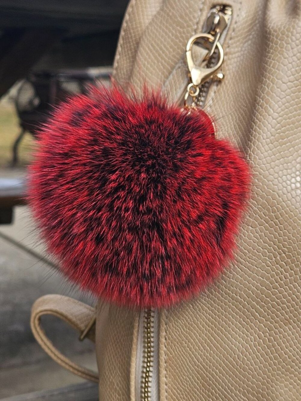 Real Fox Fur Pompom Bag Charm Accessory, Black Red Tips Fluffy Ball Keychain - Picture 2 of 2